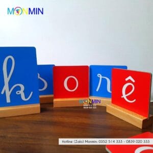 Giá đỡ chữ nhám, giá đỡ học cụ đa năng Monmin